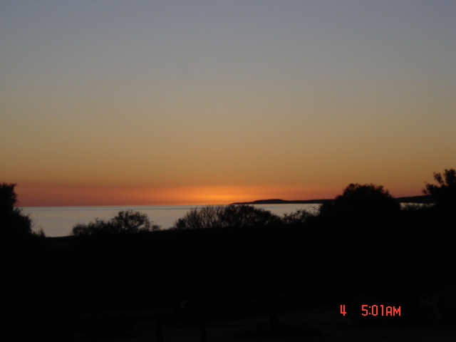 Click image for larger version

Name:	Sunsets.JPG
Views:	38
Size:	60.0 KB
ID:	23815