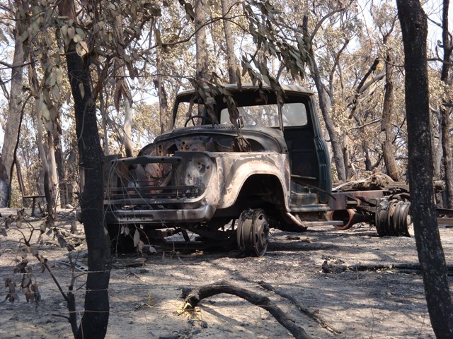 Click image for larger version

Name:	Burnt Out Truck.JPG
Views:	95
Size:	153.3 KB
ID:	31183