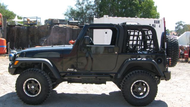Click image for larger version

Name:	Jeep Mar004.JPG
Views:	440
Size:	54.7 KB
ID:	31778