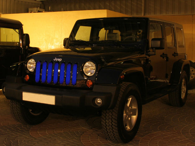 Click image for larger version

Name:	jeepGrillLightsBlue.jpg
Views:	144
Size:	66.3 KB
ID:	36401