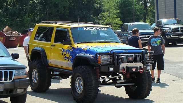 Click image for larger version

Name:	charapp jeep days 291.jpg
Views:	115
Size:	68.2 KB
ID:	37342