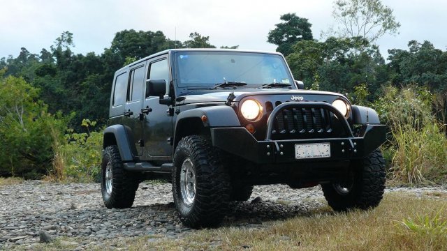 Click image for larger version

Name:	Jeep 35's 03.jpg
Views:	449
Size:	69.6 KB
ID:	40851