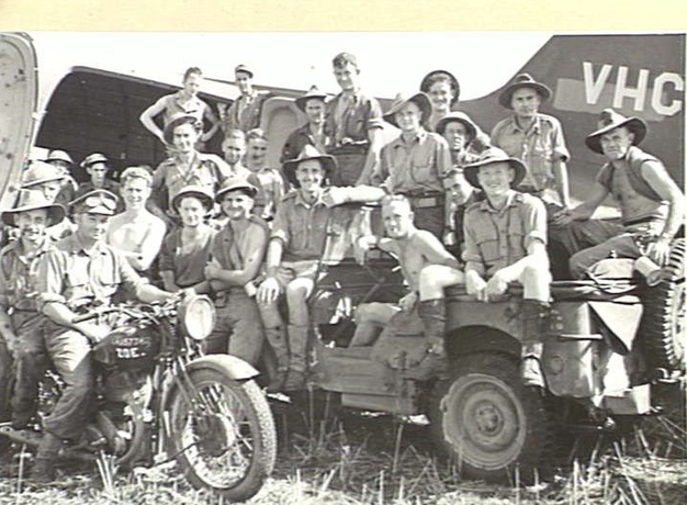 Click image for larger version

Name:	First Jeep and bike unloaded at Kokoda 19 11 42.jpg
Views:	587
Size:	120.0 KB
ID:	75760