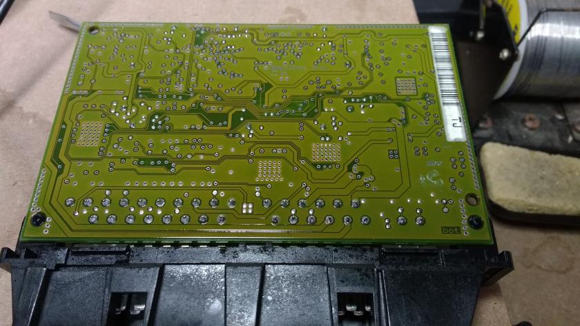 Click image for larger version

Name:	Lacquered PCB.jpg
Views:	445
Size:	74.9 KB
ID:	76258